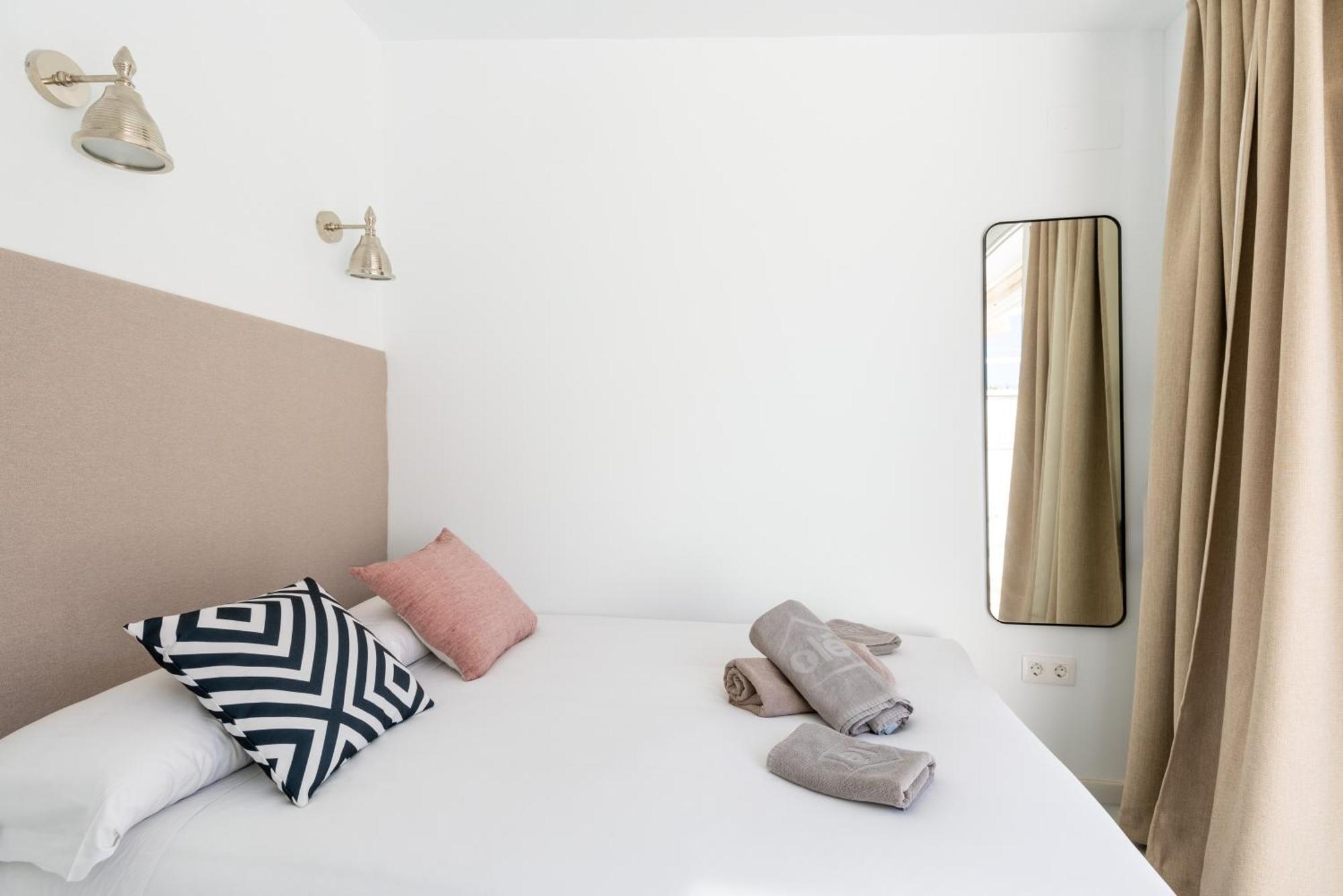 Duplex Con Terraza Junto A La Catedral Διαμέρισμα Σεβίλλη Εξωτερικό φωτογραφία